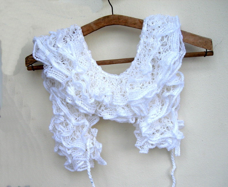 White Ruffle Scarf ivory cream knitting Scarflette Shoulder Wrap,Knitted Ruffled Scarf