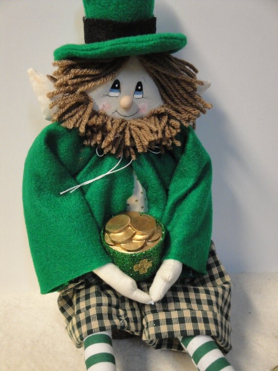 Leprechaun St Patrick's Day Doll by MorningMistDesigns on Etsy