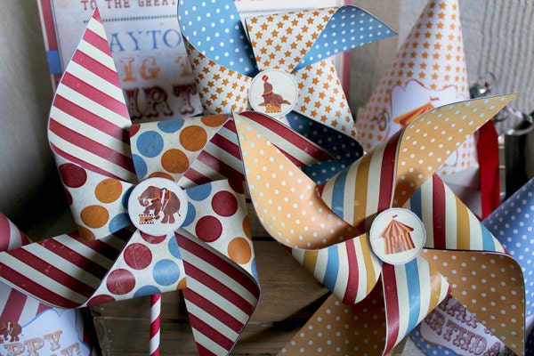 Vintage Circus Pinwheels - Kids Birthday Party - DIY PRINTABLE FILES by Sassaby Il_570xn
