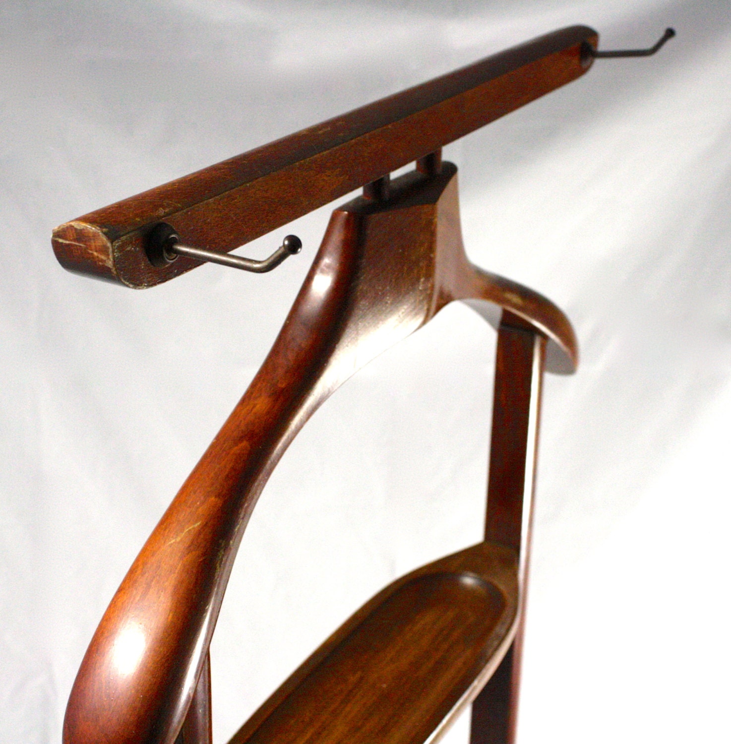 Vintage mens valet stand made in italy by luckysevenvintage Vintage mens valet stand made in italy by luckysevenvintage