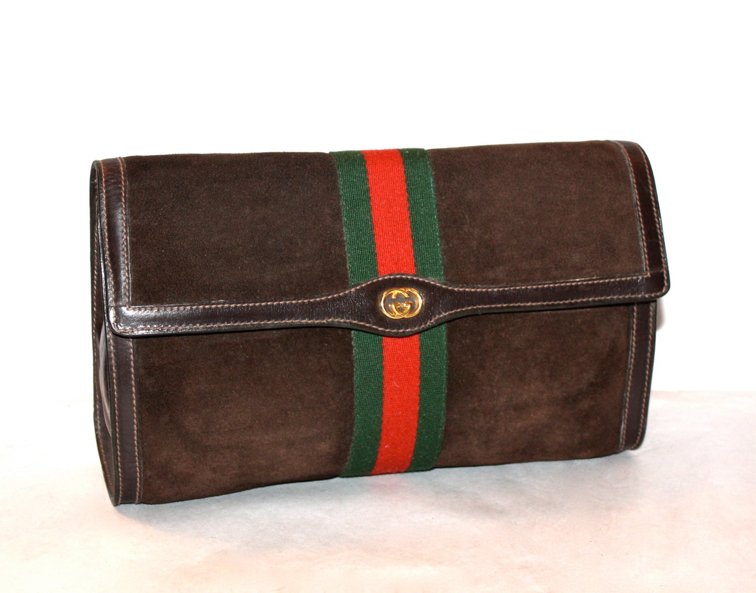 gucci classic clutch