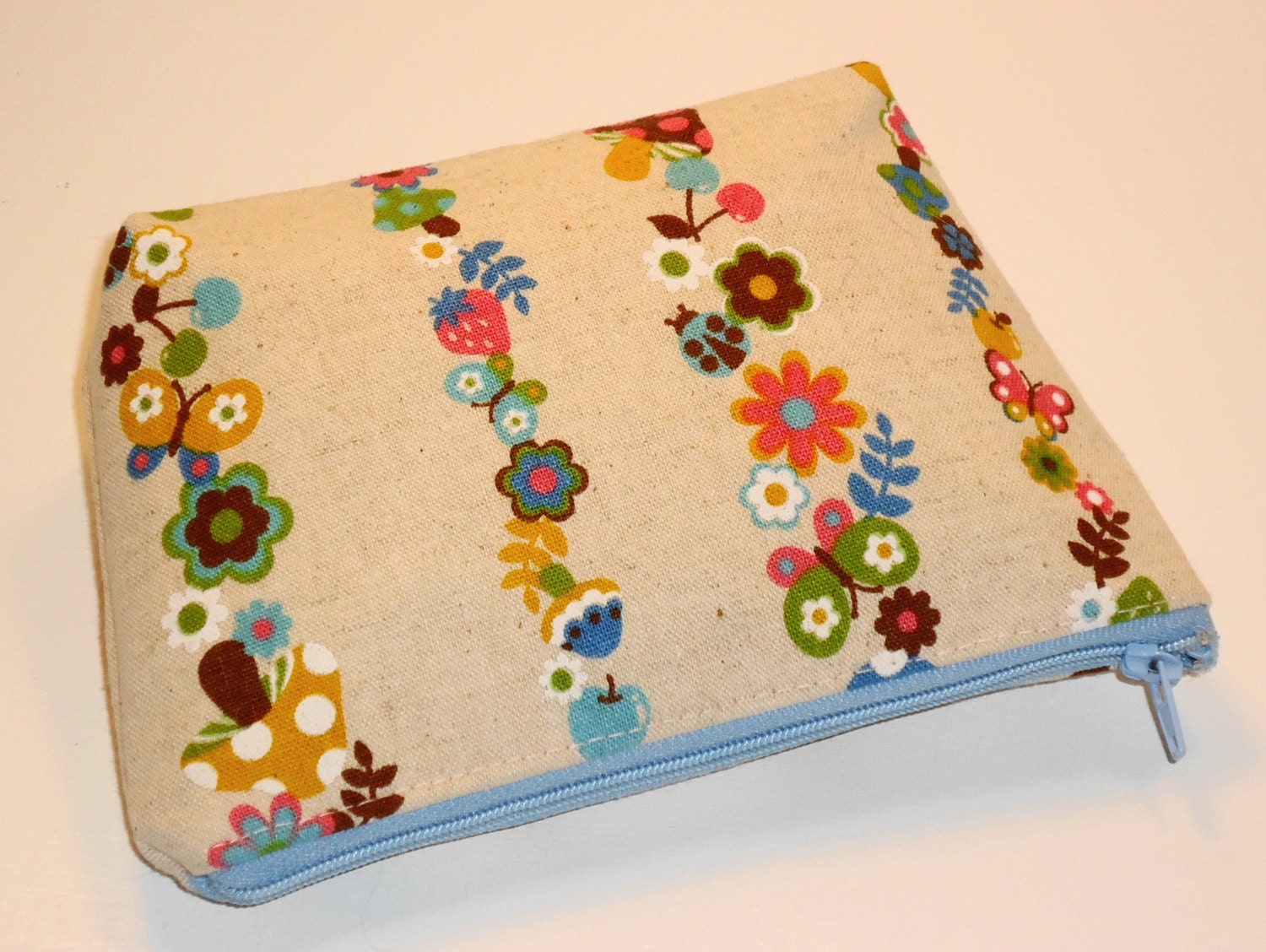 Mushroom Floral Line Linen Clutch -- Blue Cosmetic Case / Handbag / Zipper Bag