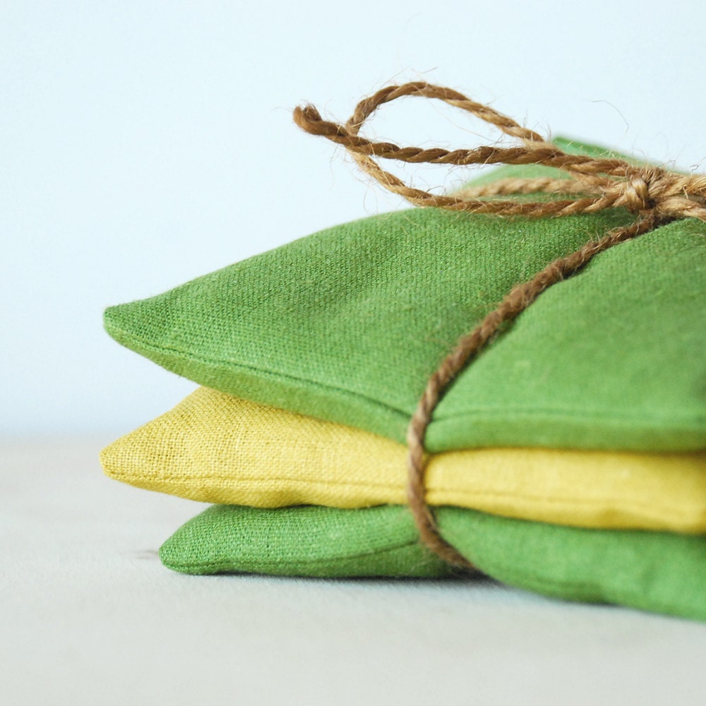 Organic Lavender Sachets Olive and Saffron Linen Botanical Gift Set
