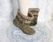 Deluxe Crochet Slipper Boots. 100% Superwash Merino Wool,double thickness. Women. Size 9-10.