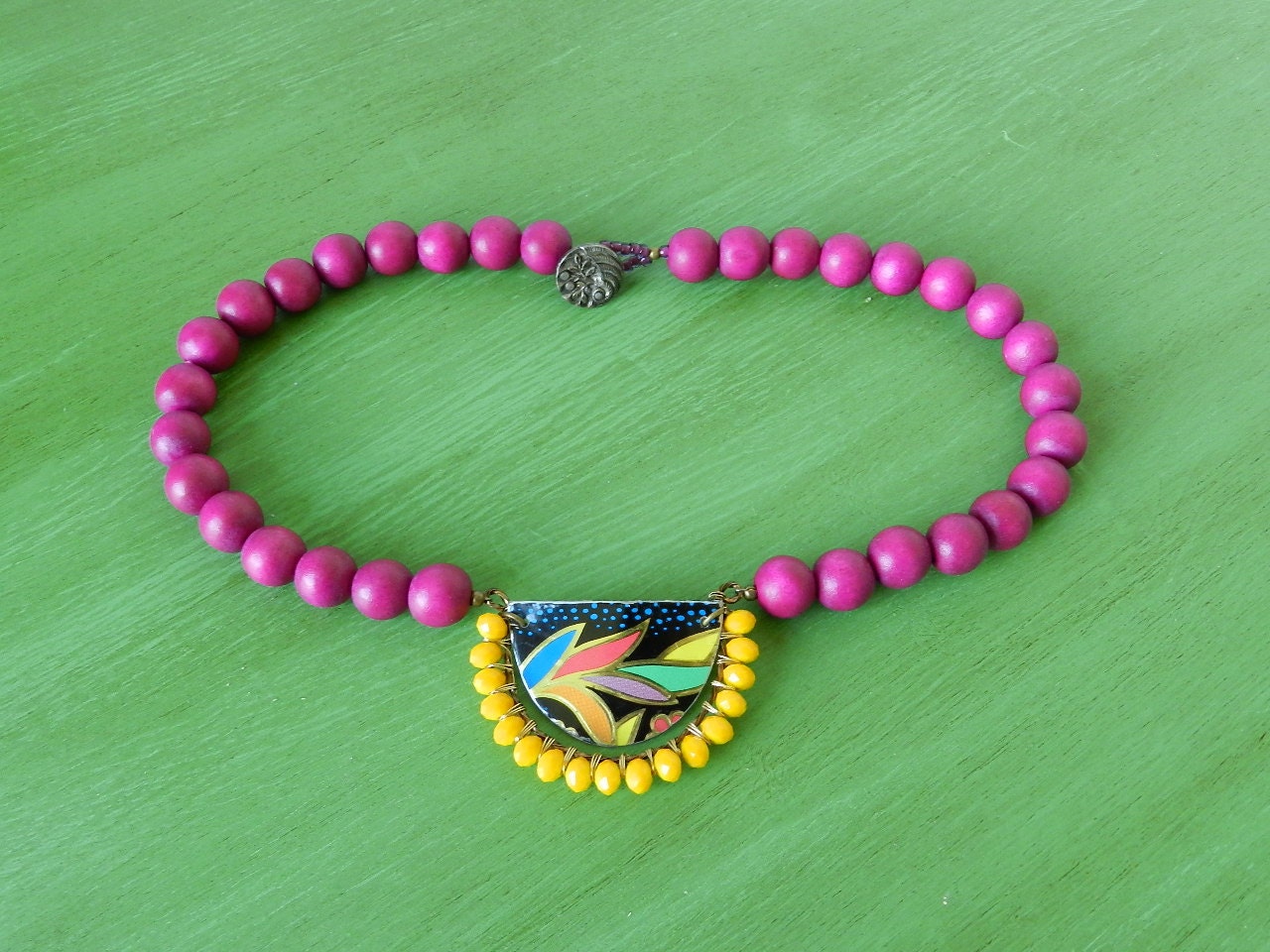 Vibrant hot pink wood and vintage tin choker
