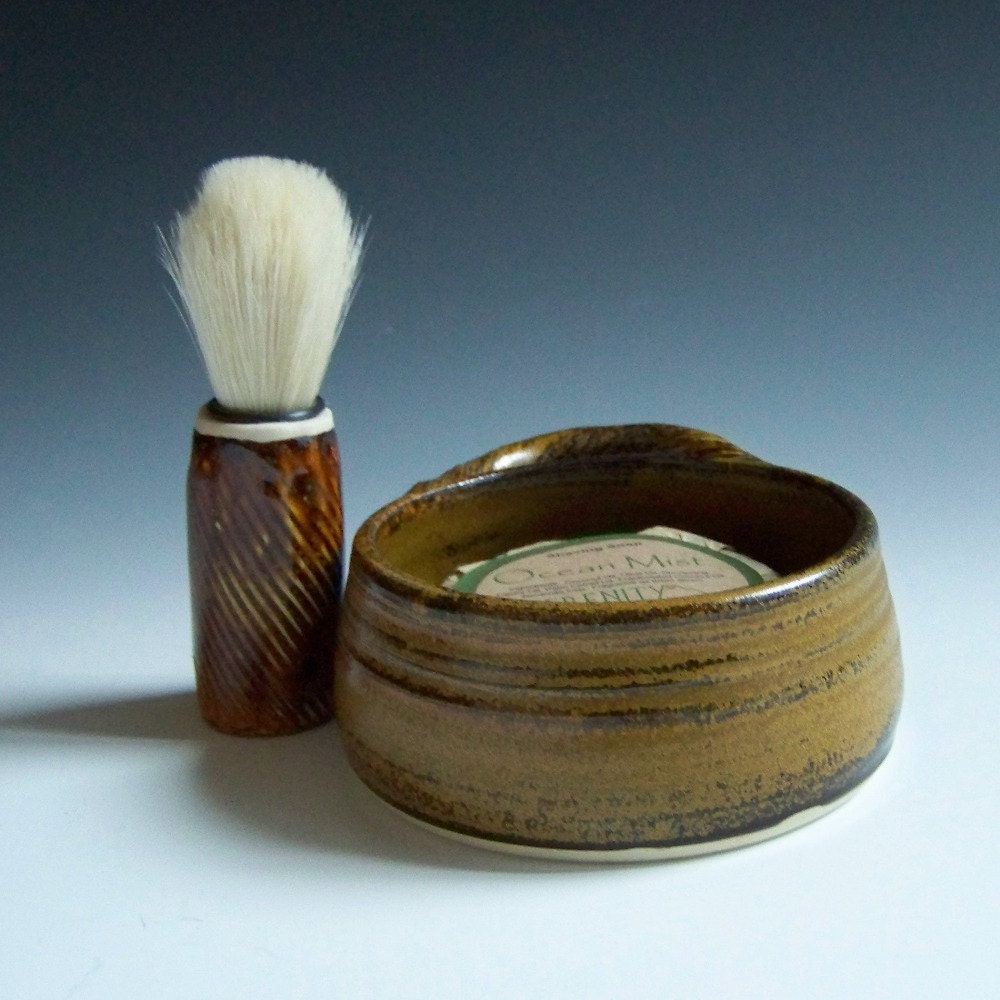 Golden Brown Shaving Gift Set for that Urban Hipster III