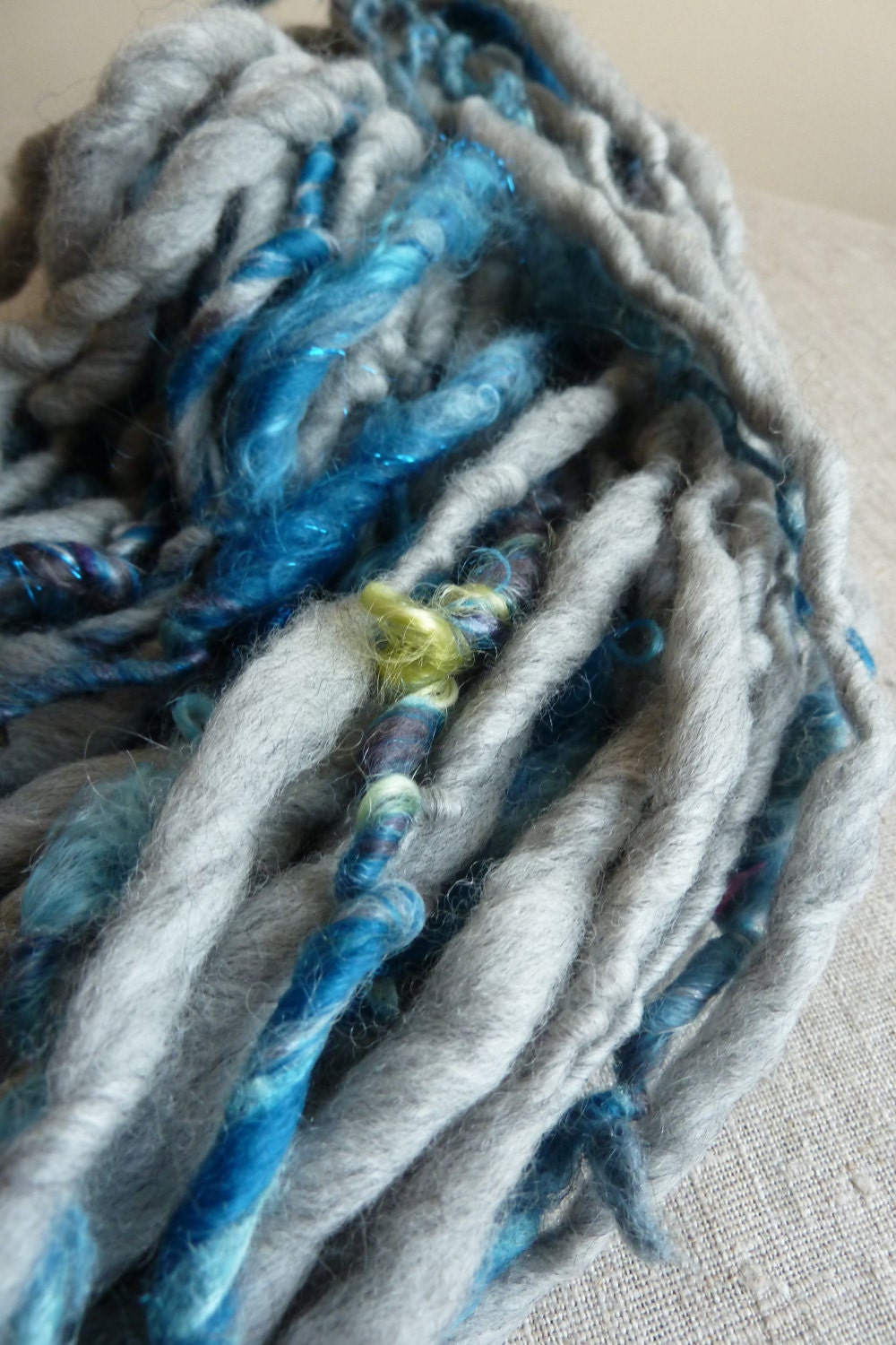 Handspun yarn, stripes bulky yarn, grey merino, 5.5oz