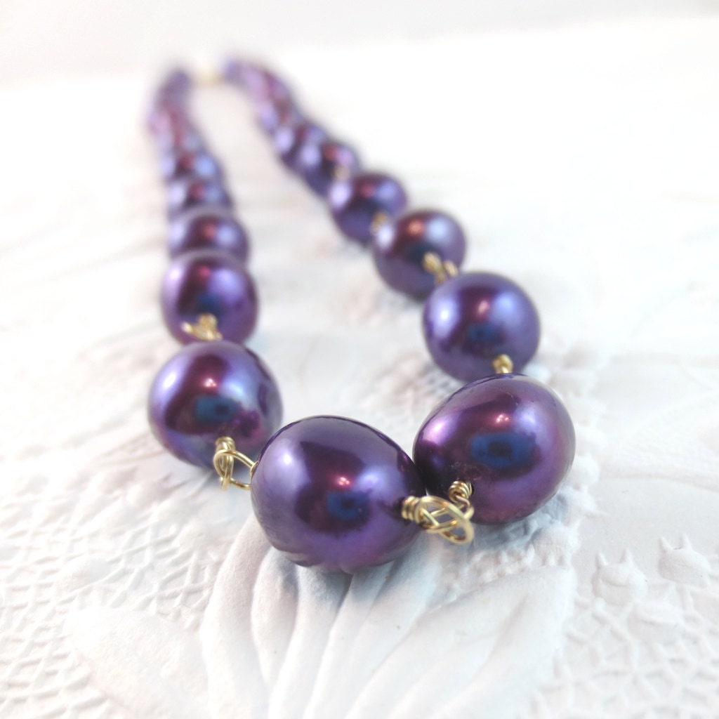 Baroque Pearl Necklace in Purple and Gold