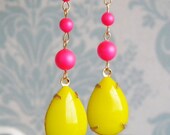 Vintage Neon Yellow Hot Pink Swarovski Earrings