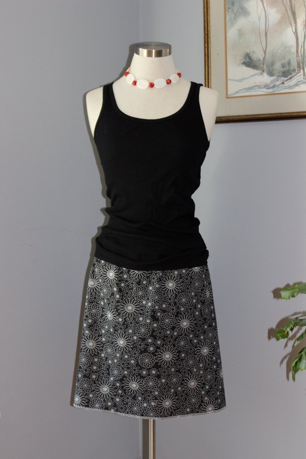 Black and white floral aline skirt xs