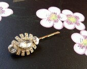 third eye- vintage rhinestone bobbypin