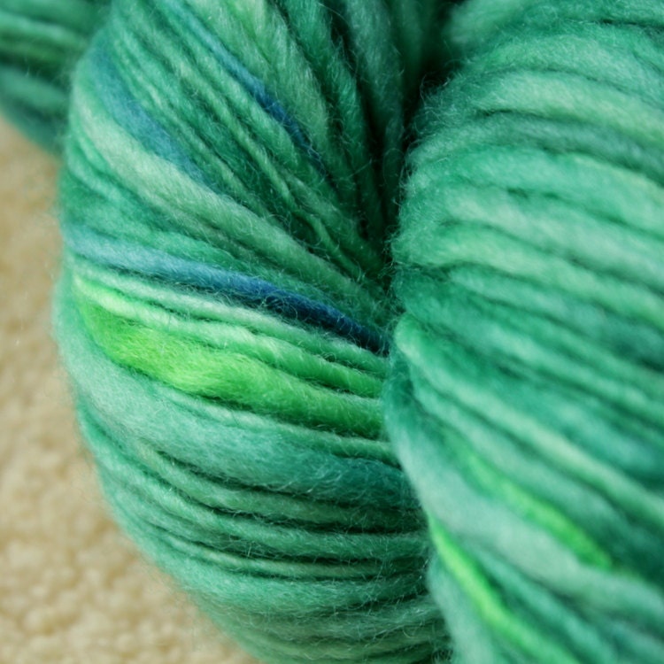 Handspun worsted "Seedling"
