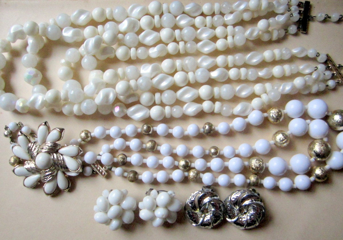 Vintage Jewelry Lot  Spring Look Beads Earrings and Floral Brooch