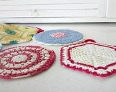 Vintage Potholders Crocheted (14)