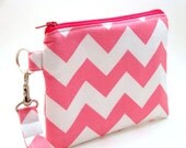 Zippered Wristlet with Detachable Wrist Strap-Pink Chevron