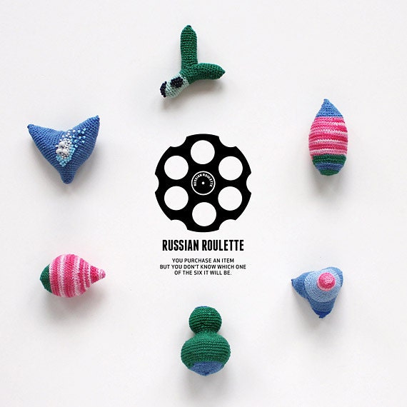 Russian Roulette - six crochet objects - 6/6