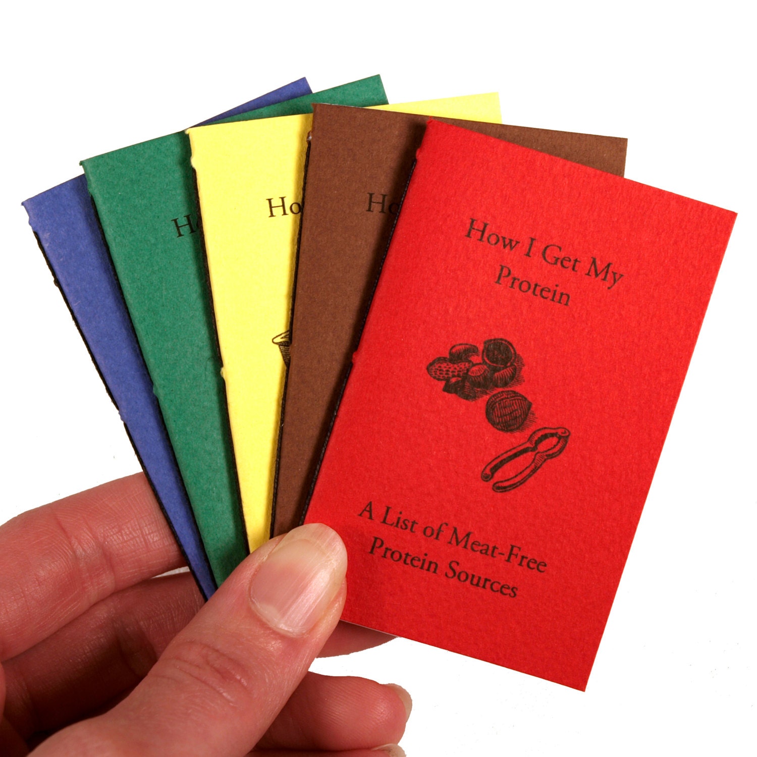 How I Get My Protein Mini Book for Vegetarians / Vegans (Nuts, Red)