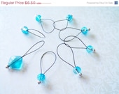Spring Clearance Sale Snag Free Stitch Markers Large Set of 8 Aqua and Sea Foam Glass - N38 - Fits up to size US 17 (12.75) Knitting Needle