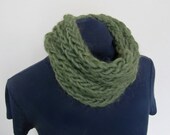 nob hill cowl // kelly green