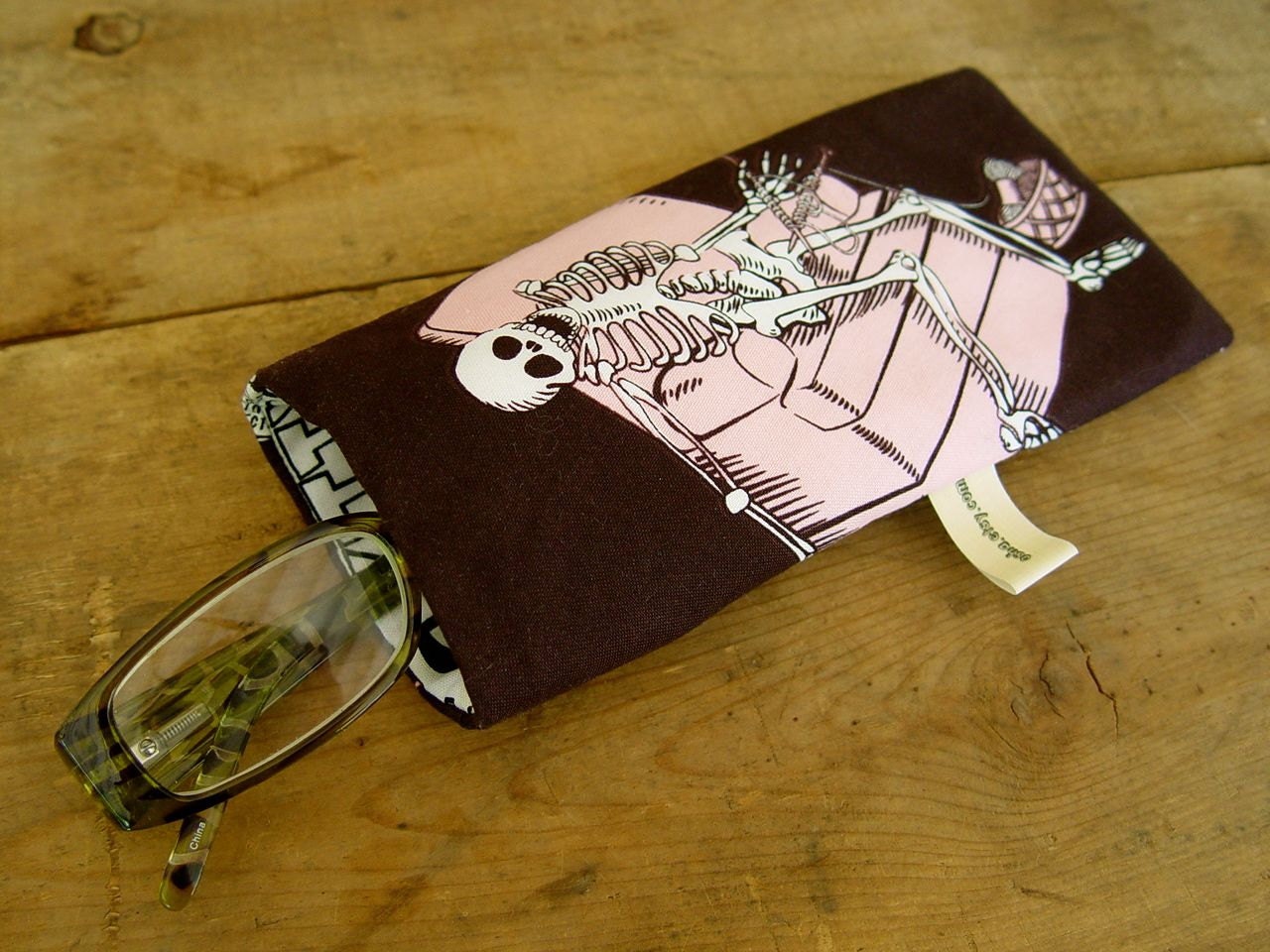 Knitters Nightmare Sleeping Bag For Your Eyeglasses By STUFF