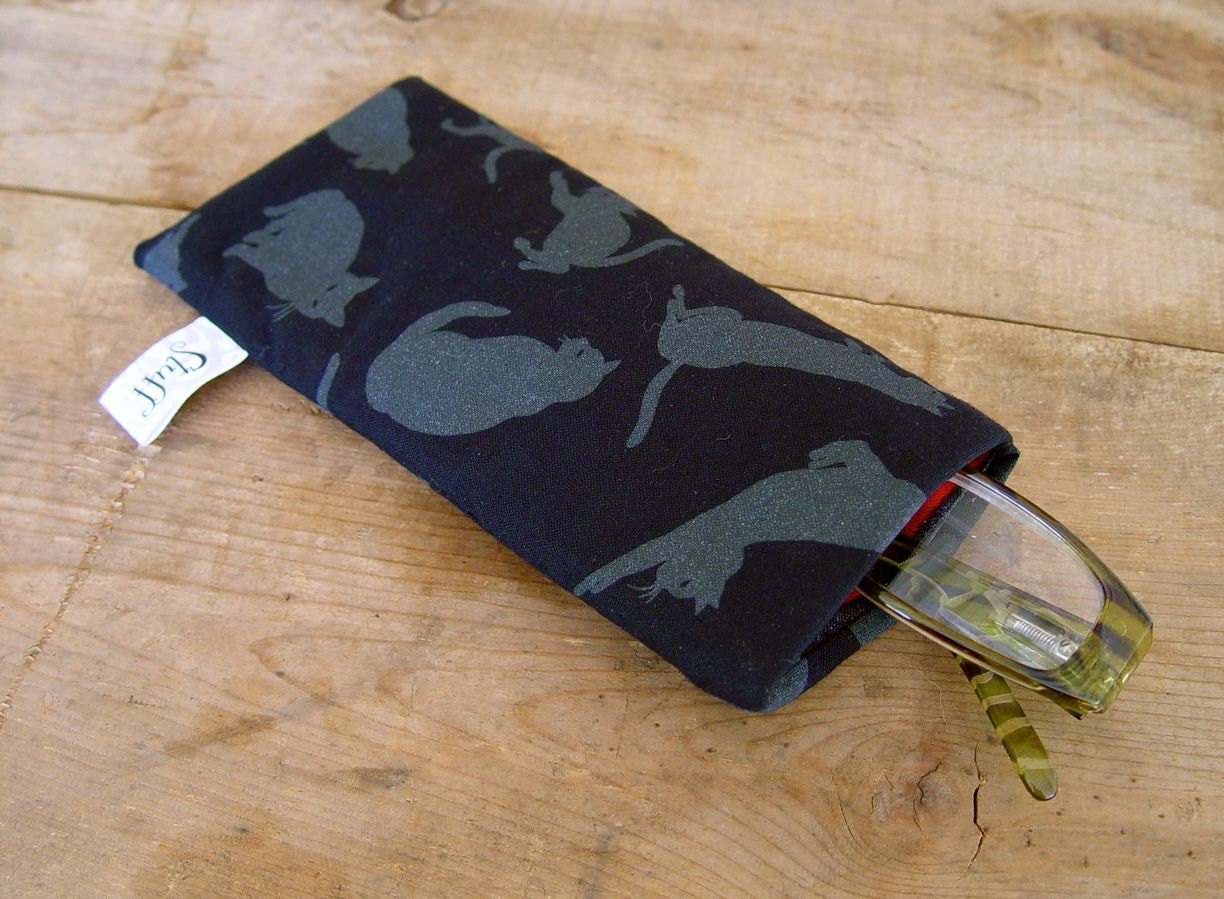 Black Cats Sleeping Bag For Your Eyeglasses By STUFF