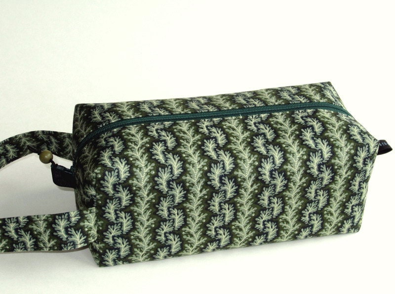 Boxy Bag Knitting Project Zippered Pouch - Seaweed