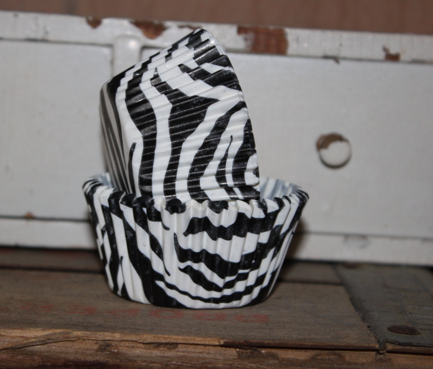 Black White Zebra Print Paper Cupcake Liners Set of 25 Baking Cups Il_570xn