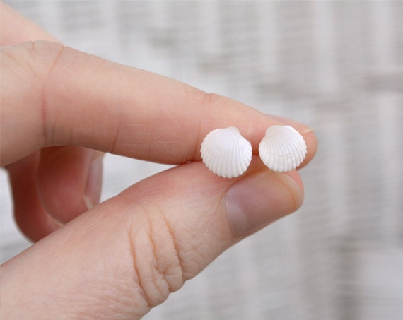 3.7" (9 mm) Seashell Tiny Earrings with silver 925 posts - Small Stud Earrings - Everyday Ear Studs - Childrens Jewelry - Gift idea
