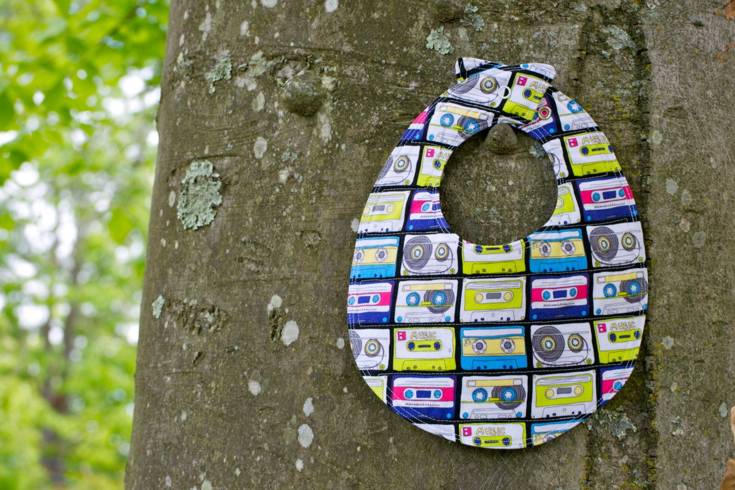 children's colorful organic bib, colorful organic cassette bib, organic cotton bib, baby bib, babies bib