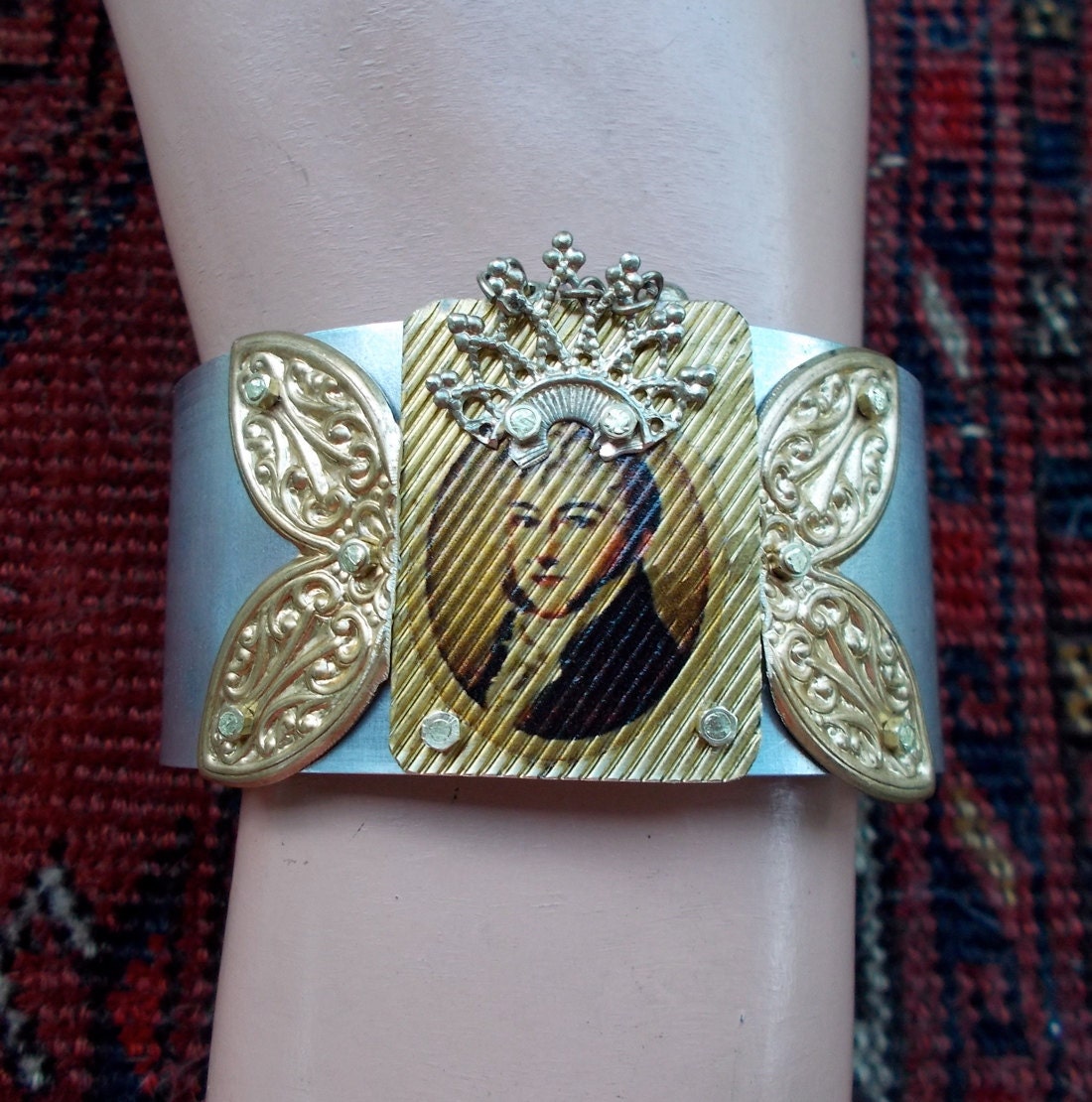 Victorian Jewelry Bracelet Cuff, Victorian Bracelet, Steampunk Jewelry, Steampunk Bracelet, Steampunk Cuff. aluminum cuff