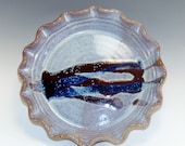 Pottery Pie Plate Quiche Baking Dish Larger size 10 inch
