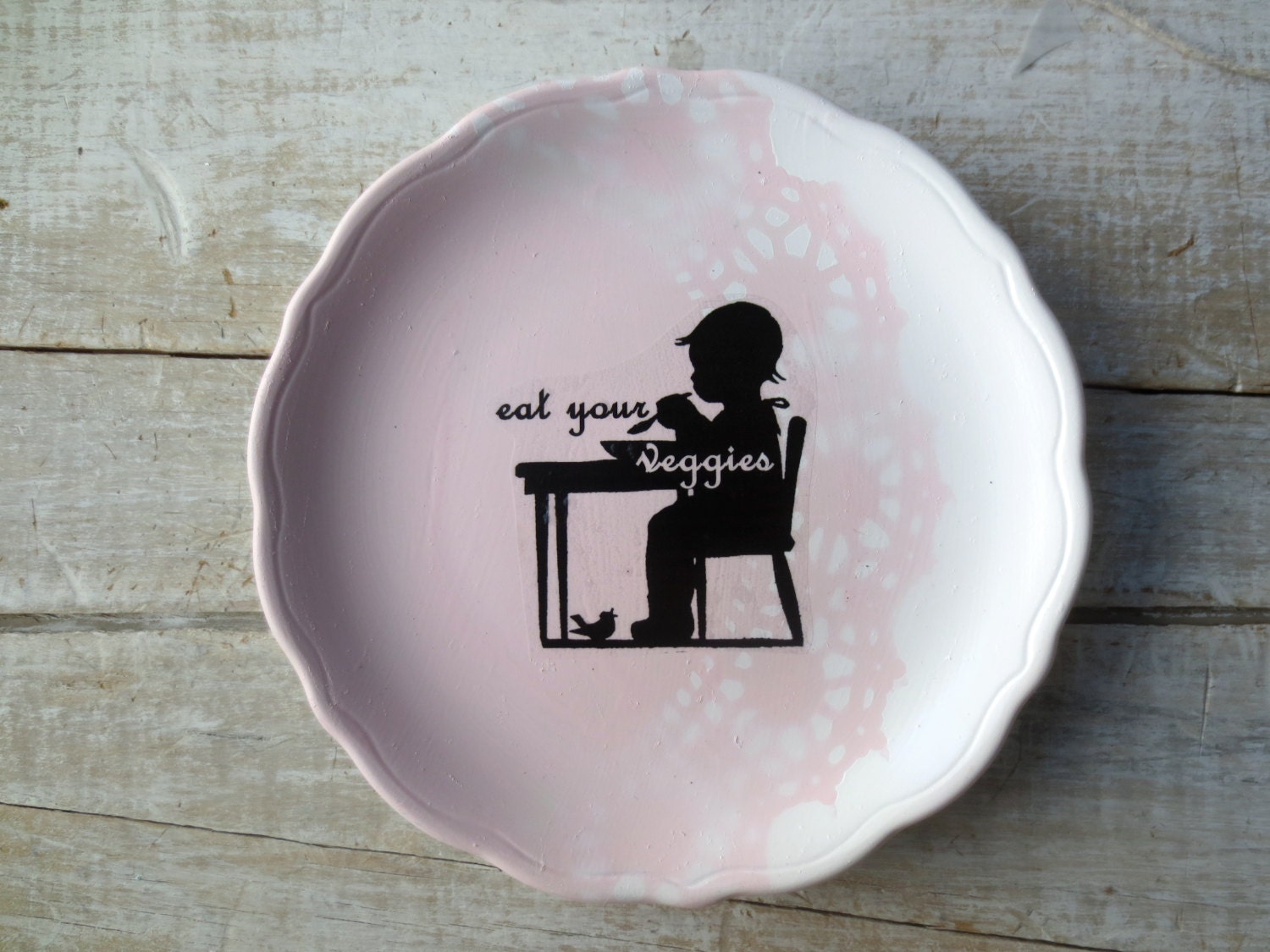 Pink Cottage Kitchen // Vintage Silhouette // Kitchen Sign// EAT Your Veggies // Foodie // Eco Friendly Kitchen // Wall Decor // Shabby Chic