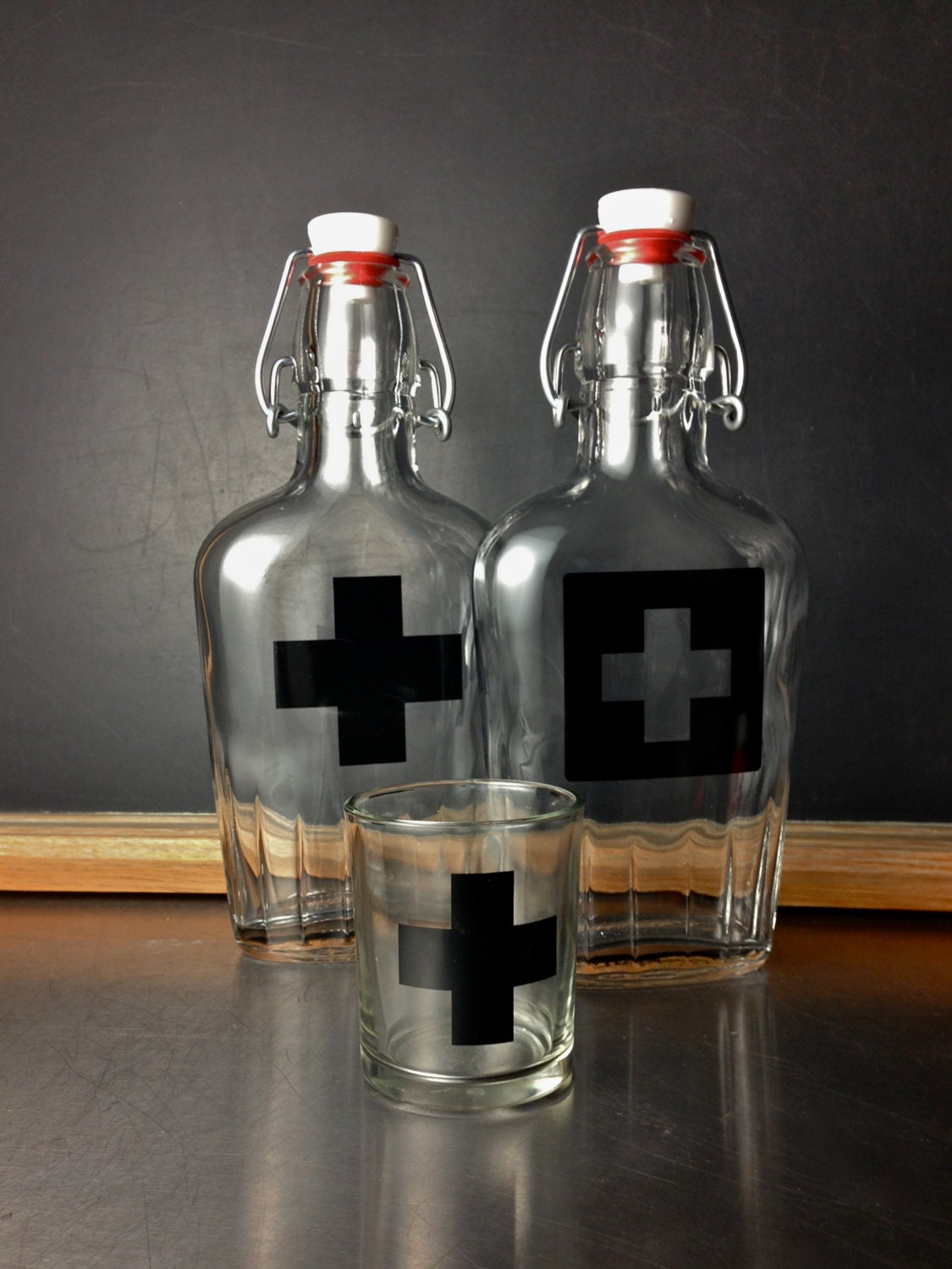 1st Aid Medicine Flask