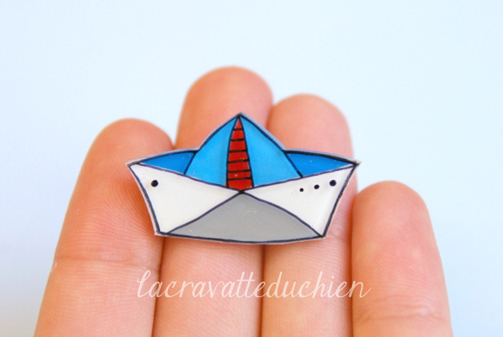 Paper boat brooch, illustrated jewelry, Origami boat