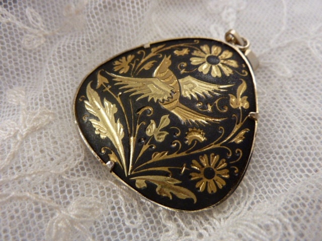 Damascene  vintage Triangle Pendant, Bird in Flight
