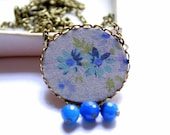 Necklace in Grey and Blue with Flowers - Grey Garden