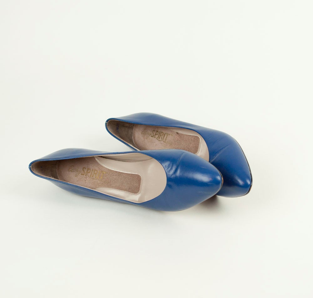 Vintage 80s Cobalt Blue Leather Pumps / 1980s Heels / Shoes Size 8 / EUR 38.5 - GingerRootVintage