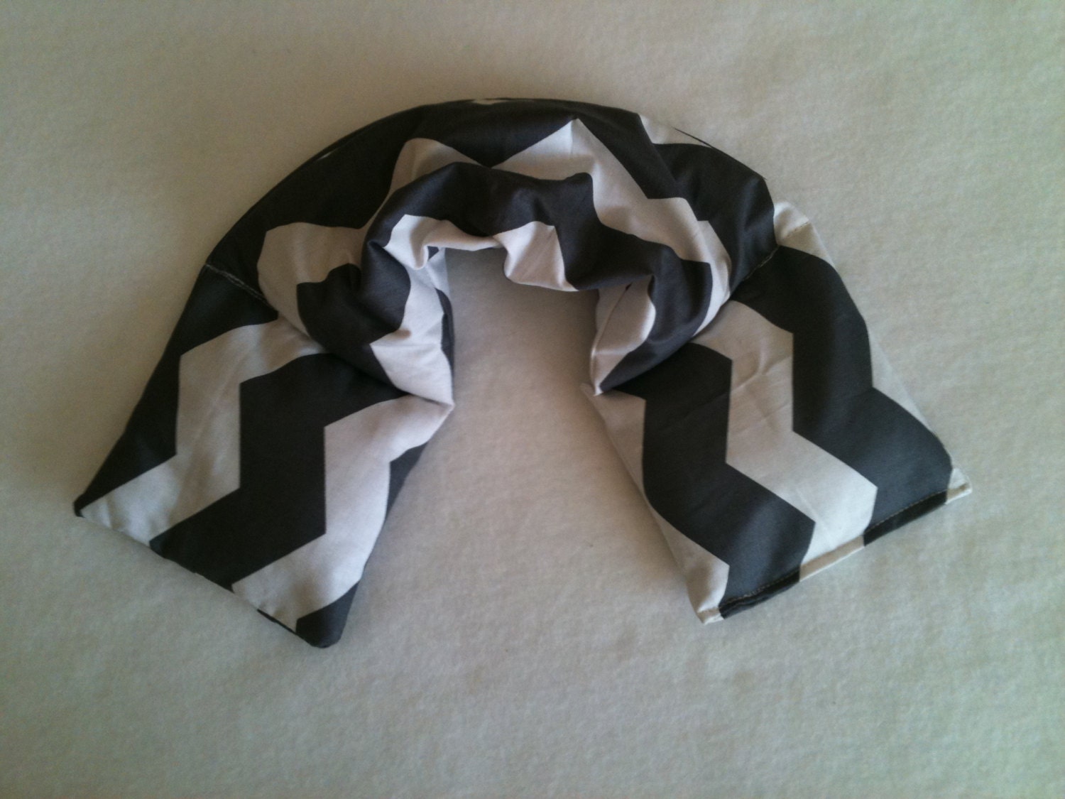 Heat Pack or Cold Therapy Wrap/ Neck Shoulder/ Flax Seed,Mint, Lavender Chevron Gray