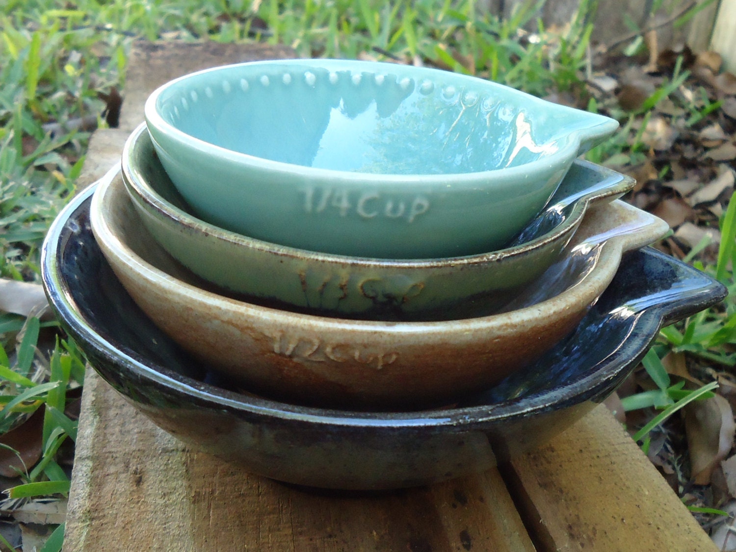 Antique Shades Stackable Measuring Cups
