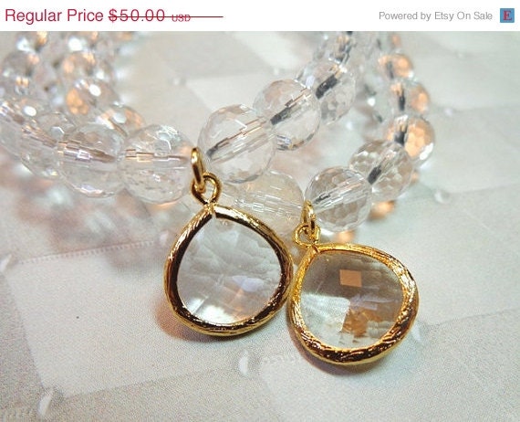 Sale 25% Off 128X Faceted Clear Rock Quartz Crystal Beaded Bracelet With Faceted Glass and Leaf Charm Gold