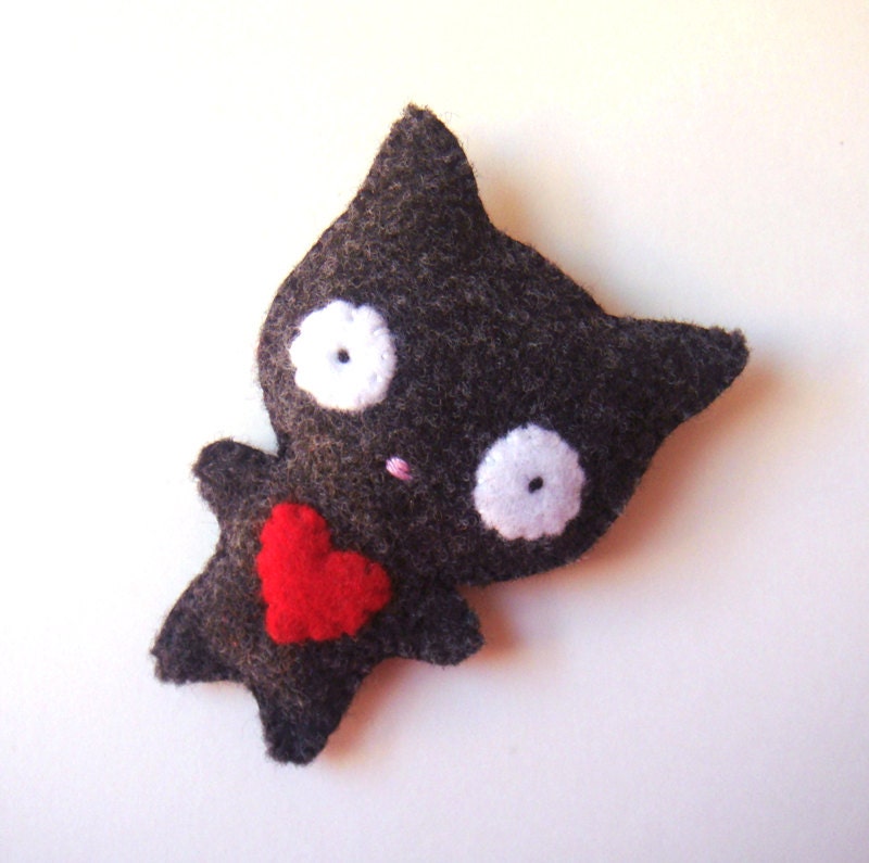 Felt Animal Brooch Pin Black Cat Red Heart Love Ugly Cute Goth Handmade Stuffed toy