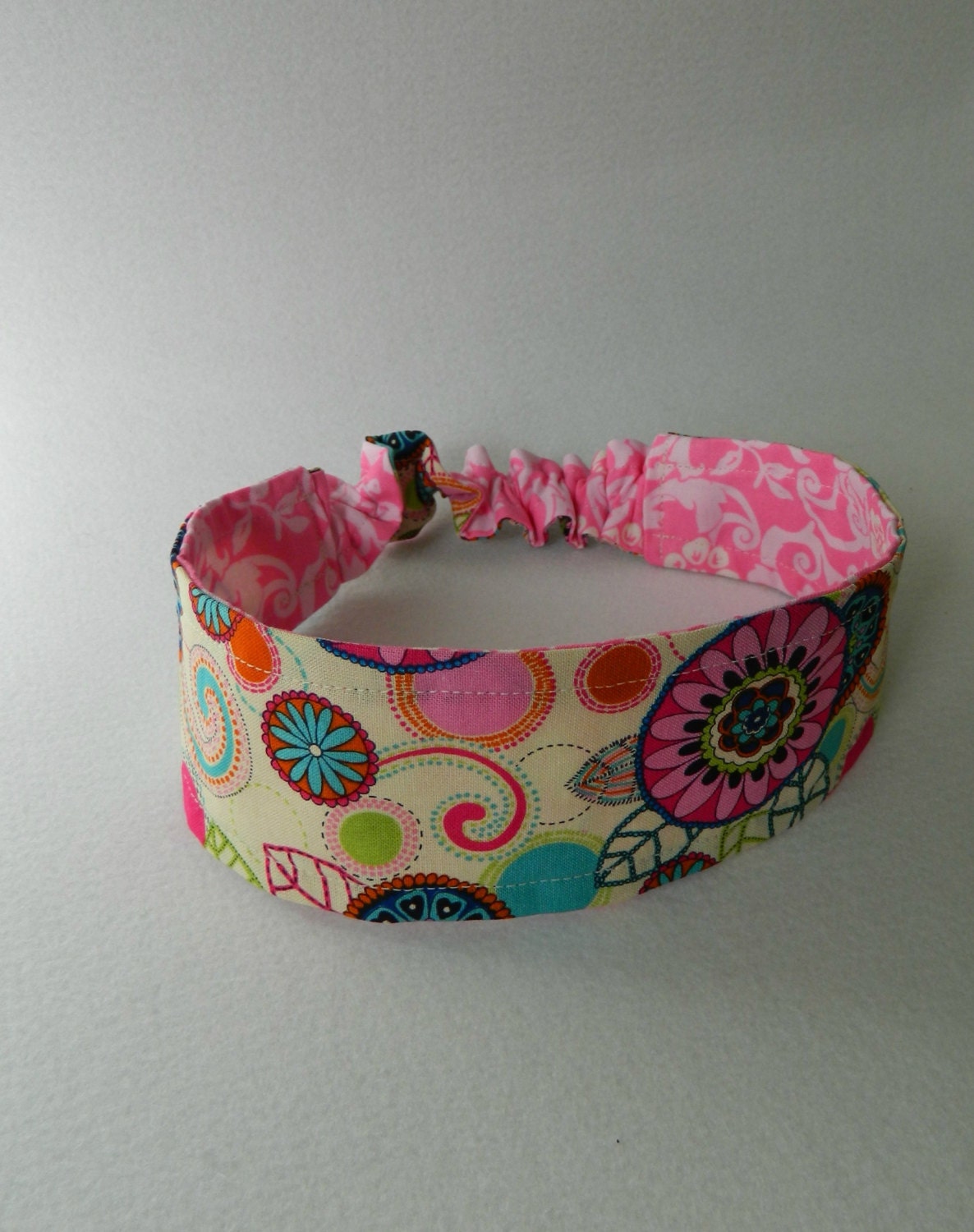 2-in-1 Reversible Headband- Bright Retro Flower Print with Hot Pink Damask