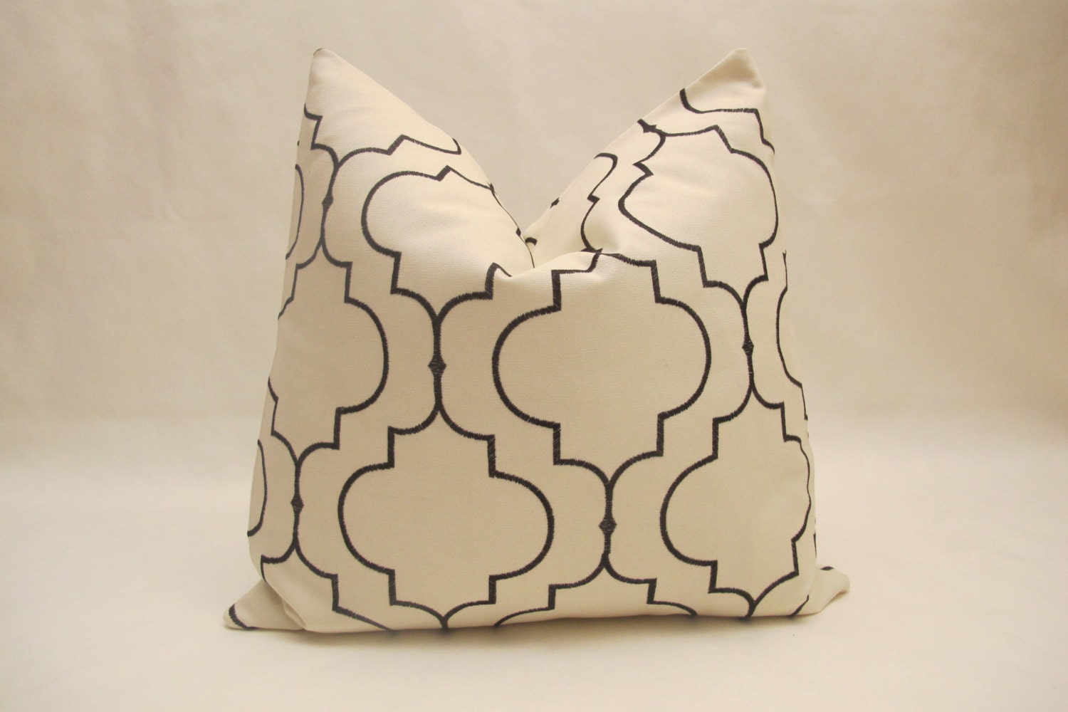 New Arrival-Free US Shipping-Designer Pillow Cover-24 inch-Firenze Lattice Trellis In Ebony On Ivory