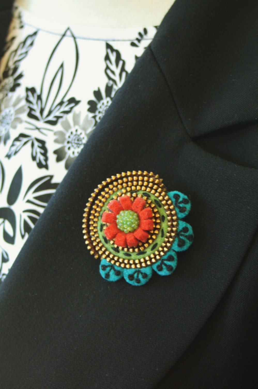 Merino wool felt flower and zipper  brooch