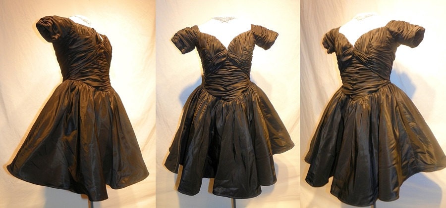 1980's VICKY TIEL Couture Black Taffeta Heavily RUCHED Draped Structured Party Dress Vintage 80's Iconic Criss Cross Ruching Black Dress