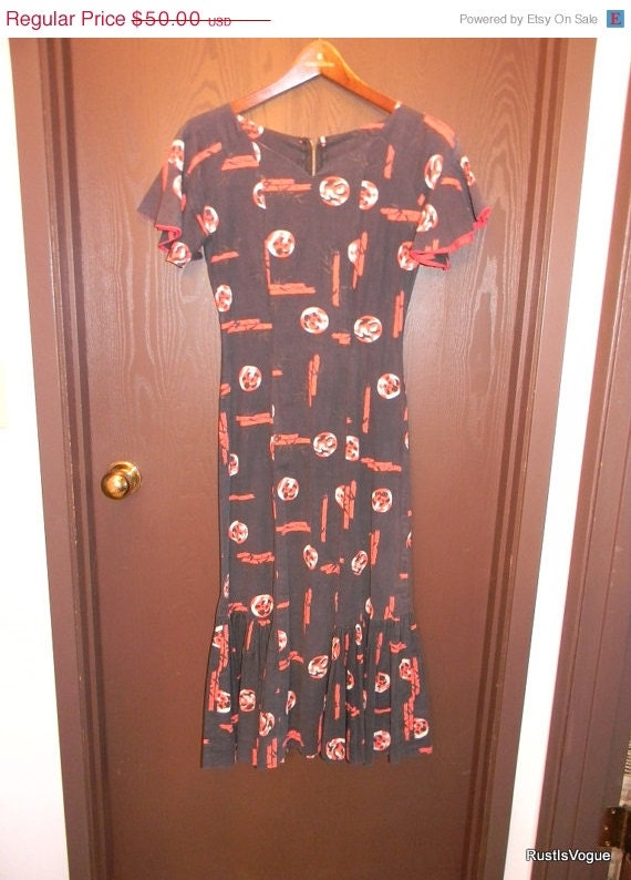 Spring Cleaning Sale Vintage Handmade Dress Size Extra Small or Small, 1950s Black Tomato and White