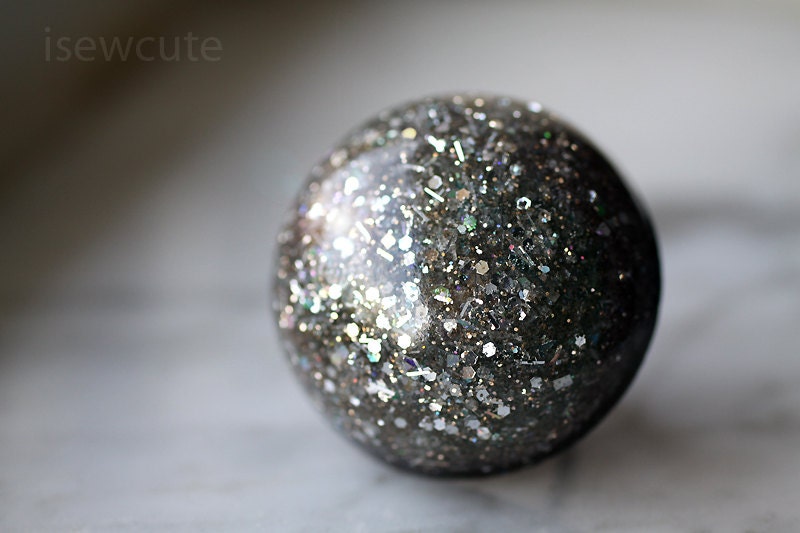 Glitter Resin Jewelry, antique silver glitter resin ring, adjustable size modern design statement big ring for her, handmade by isewcute