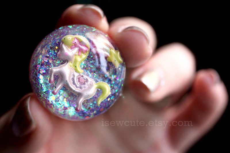 Pony Pastel Glitter Ring, Soft Summer Color Palette, adjustable large fantasy horse cocktail ring, handcrafted resin jewelry by isewcute