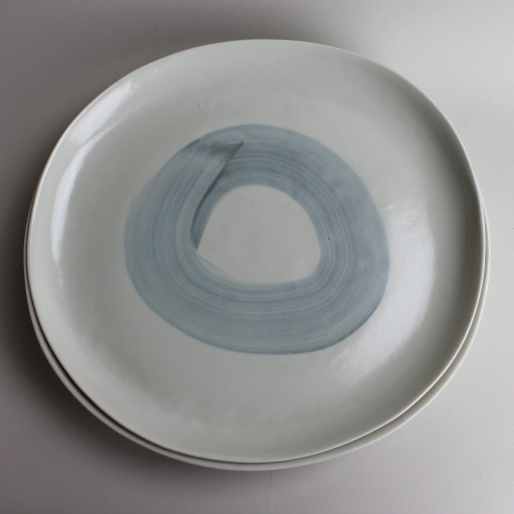 11.5" serving platter, ivory with blue-gray swirl