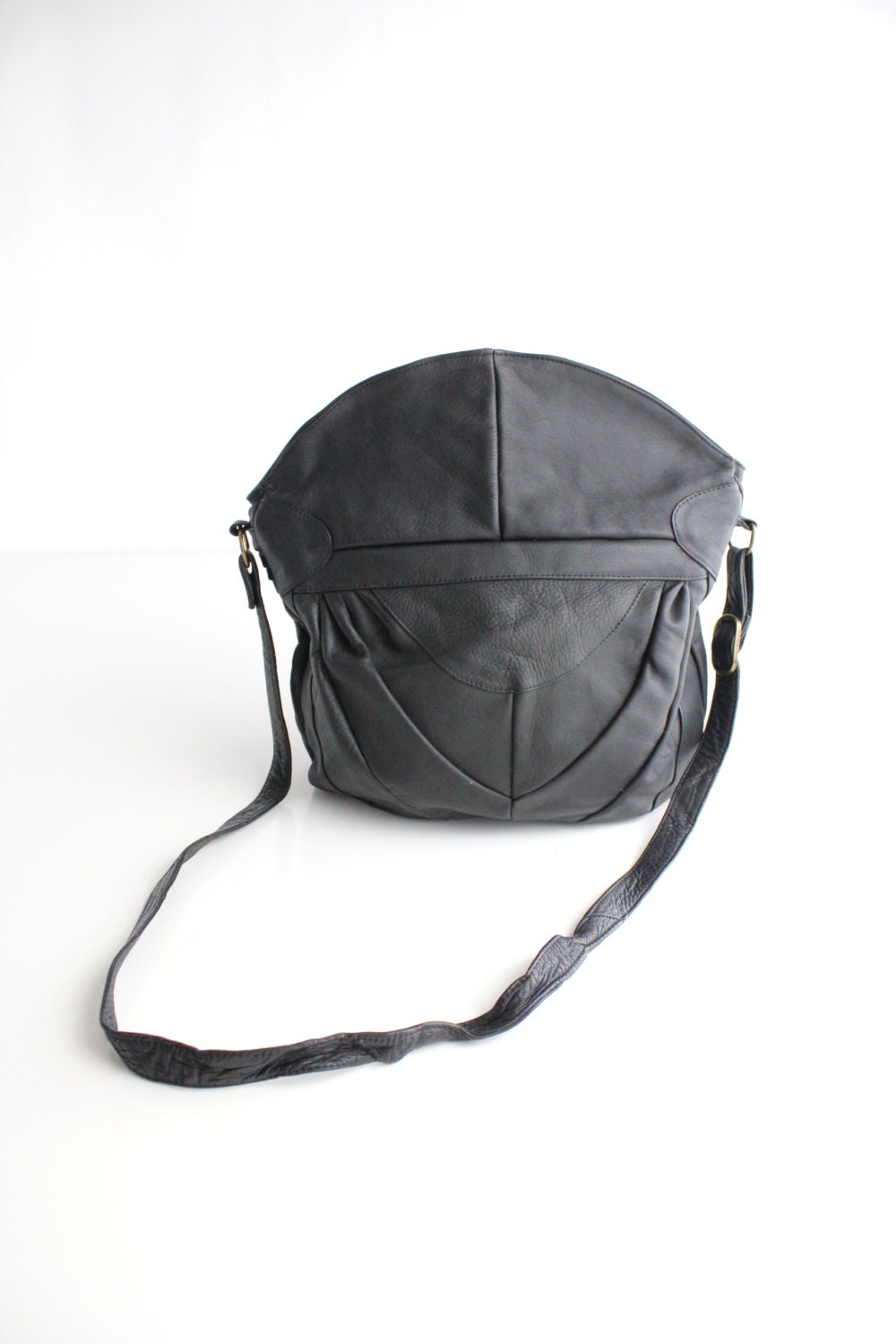 Vintage Italian Full Grain Cowhide Bucket Bag / Vtg Large Black Patchwork Leather Purse